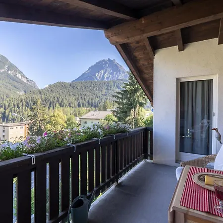 Chasa Gernet Buorcha Апартаменты *